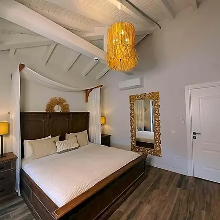Chloe Alacati Hotel Ciftlikkoyu